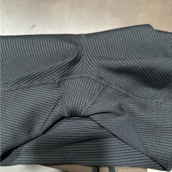 Year of Ours | NWT! Ribbed 6” Football Shorts - Picture 6 of 6